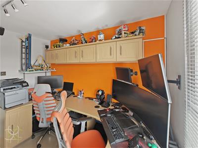 Picture 18